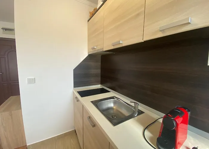 Апартамент Summer Breeze 110 Cozi