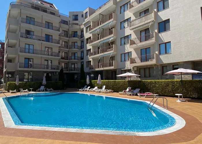 Апартамент Summer Breeze 110 Cozi