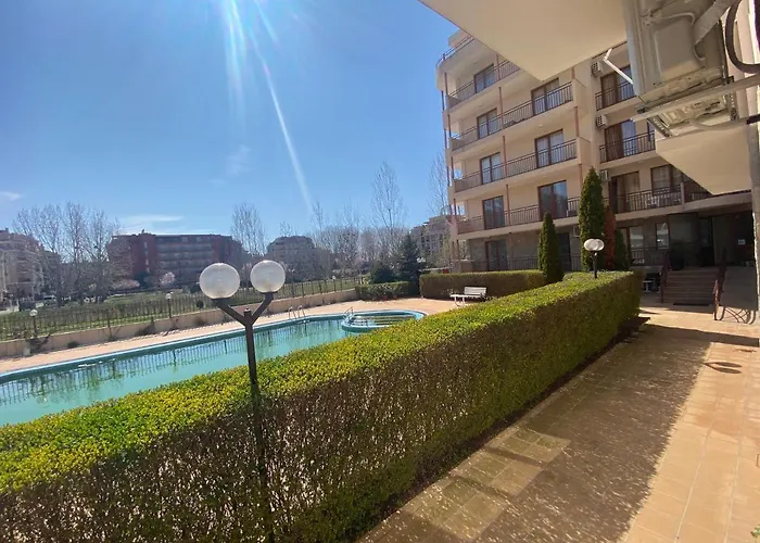 Summer Breeze 110 Cozi Апартамент